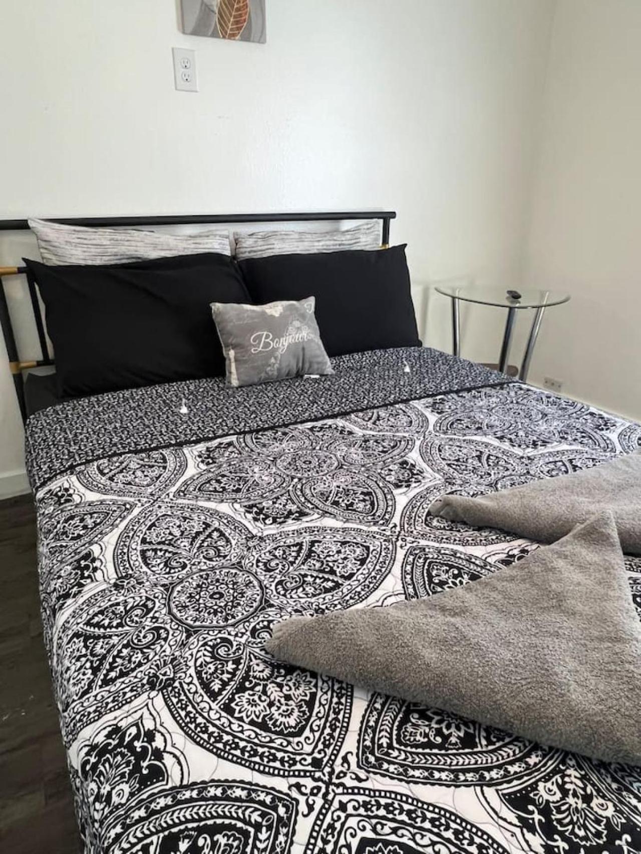 - Alluring 1 Bed 1 Bath Apartment