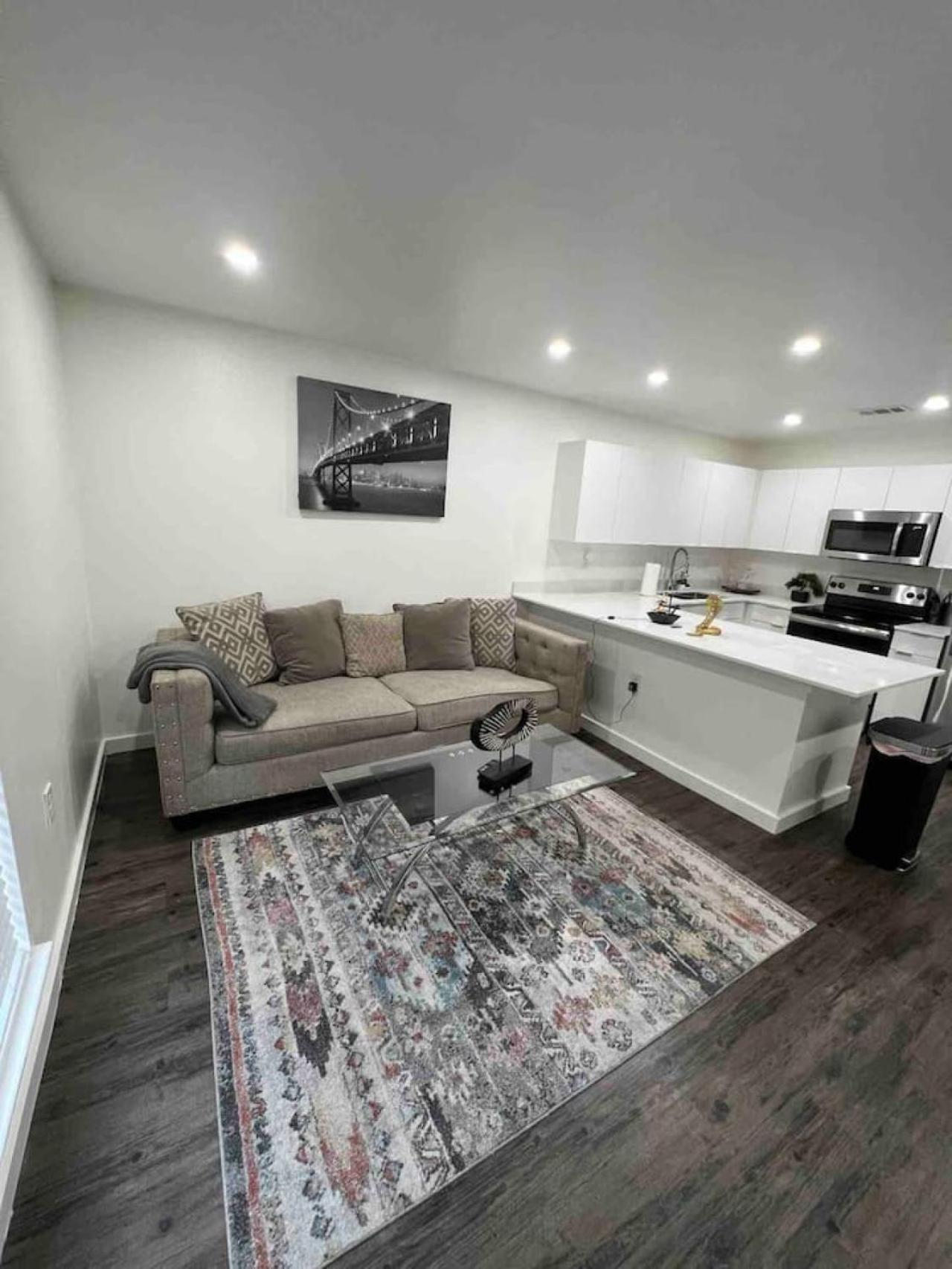 - Alluring 1 Bed 1 Bath Apartment
